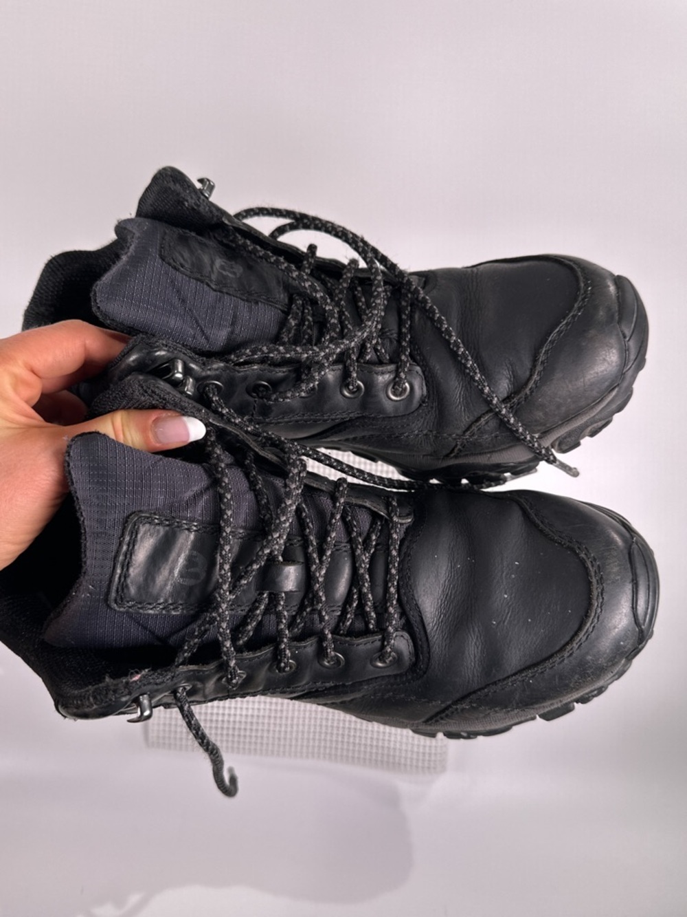 Merrell Black Leather Waterproof Hiking Boots l - Picture 6 of 12